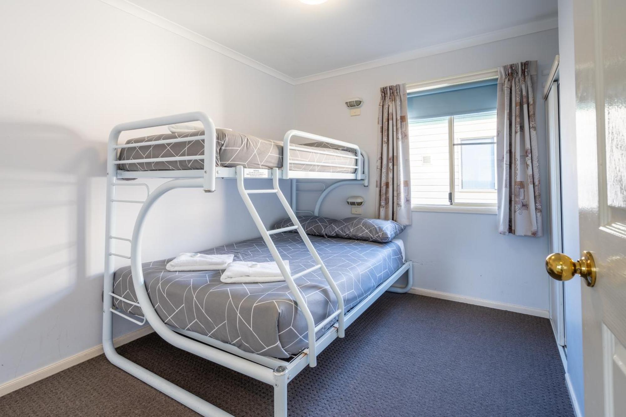 Tasman Holiday Parks - Albany Ruang foto